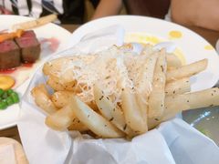 黑松露芝士薯条-G+KITCHEN(龙湖狮山天街店)