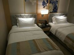 -华雅·云缦酒店(岳阳楼区火车站店)