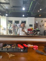 -纯剪男士理发馆·烫染专业店