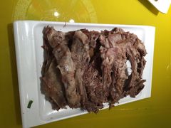 英子狗肉馆-英子补身汤(海兰路店)