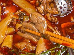 -鸿顺老铁锅美蛙鱼府(解放碑店)