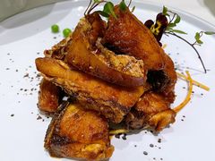 本帮熏鱼-蝶园·装修中(BFC外滩金融中心店)