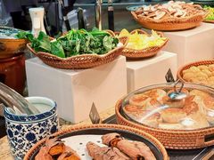 -咖啡苑自助餐厅·中国大饭店