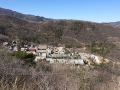 -鬼笑石后山停车场