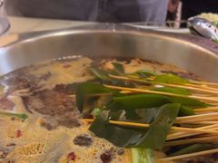 -李记称盘牛杂串串(广厦店)