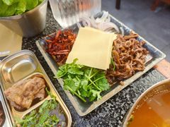 -红泥小火炉·东北泥炉烤肉(天一旗舰店)