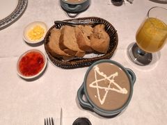 -俄士厨房(环球港店)
