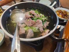 -全牛匠·乐山跷脚牛肉(新中关店)