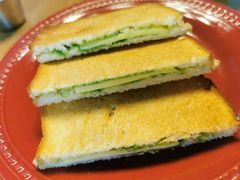 咖椰吐司-HELLO 27 意面·沙拉·帕尼尼