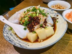 米豆腐拼卷粉-阿婉贵州苗家酸汤鱼(梅林店)