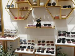 -肆兮眼镜·蔡司·徕卡战略合作店(大坪店)