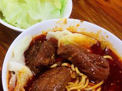 极品牛肉面-蒋六十八梯眼镜面(狮子坪店)