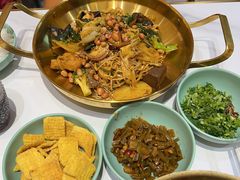 -阿上阿上麻辣香锅&麻辣烫(朝阳蓝色港湾店)