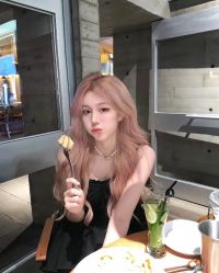 -十六番发型师事务所