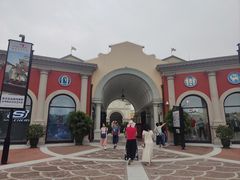 -佛罗伦萨小镇广佛名品奥特莱斯(疏港路店)