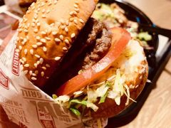 -The Habit Burger Grill 哈比特汉堡(复兴soho店)