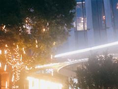 -TZ House音乐现场(来福士中心店)