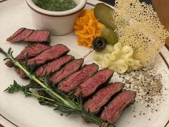 -Mark&Mars Restaurant