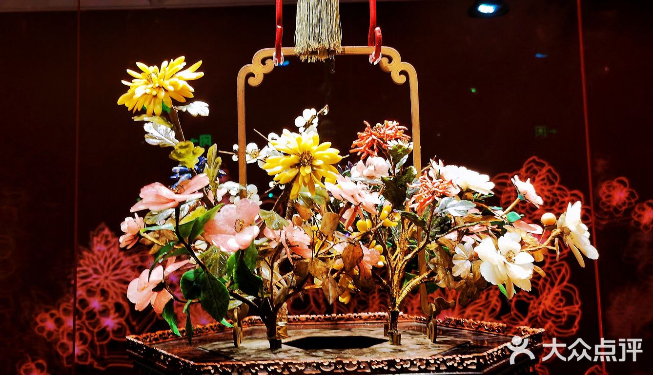北京看展｜故宫消失近200年“张灯结彩”过大年