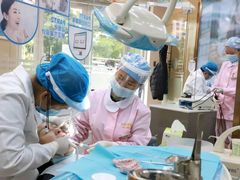 -金榜口腔连锁(福璟店)