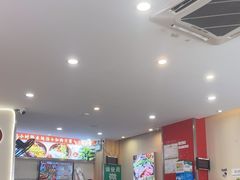 -万煲旺·香港老传承煲仔饭·猪杂汤(客村店)