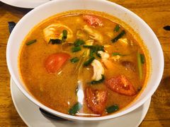 -两兄弟Song Pee Nong(2号店)