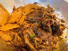 -嘎嘎鸭下巴·爆辣干锅(明教寺店)