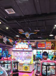 -卡通尼乐园(新达汇三林店)