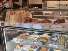 面包甜点陈列柜-Peet's Coffee皮爷咖啡(大学路店)