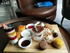 -上海虹桥宾馆·SLIDER(郁锦香店)