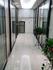 -咪咪专业脱毛连锁机构