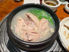 -萨拉伯尔(燕莎友谊商城店)