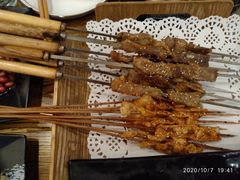 -聚串门儿·东北烧烤(信义坊店)