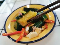 -晓彭肥肠鸡·泡椒鸡火锅(水木天地店)
