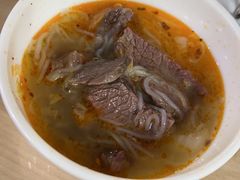 -闫家驴肉老店(华电一校店)
