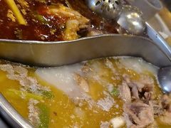-肖肖酸萝卜鱼火锅(总店)