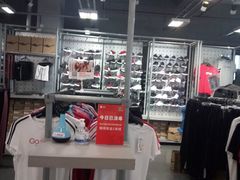 -上品折扣(回龙观店)