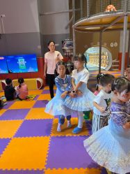-奈尔宝·儿童乐园·亲子餐厅(星河湾店)