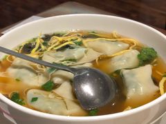 菜肉大馄饨-上海会馆(香港名都店)