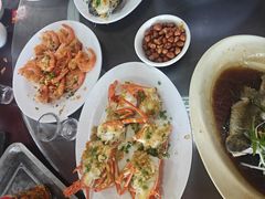 -岛中岛·海鲜大排档·万宁老字号(东澳店)