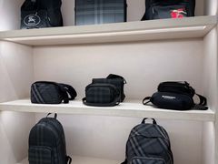 -BURBERRY(天津万象城店)
