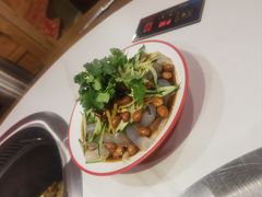 -玺炖·中国铁锅炖(南京东路店)