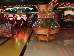 -蹦蹦乐园(南桥百联店)