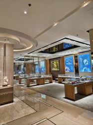 -北京七彩云南翡翠珠宝旗舰店(月坛店)