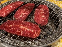 -青瓦炭韩潮烤肉(花园道店)