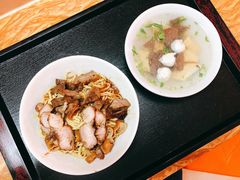 -松树干拌面店