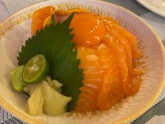 三文鱼甜虾海胆饭-和牛食堂•BISTRO(广州首店)