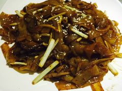 -新大咀港式茶餐厅(宝山万达店)