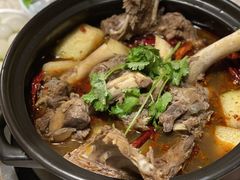 -沪小胖小龙虾(淮海中路旗舰店)