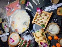 -新草堂锅物料理(泉城路店)